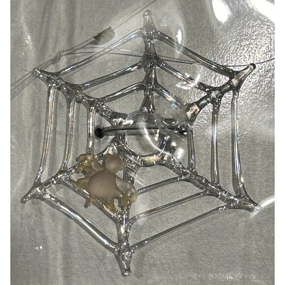 Vintage Silvestri Spun Glass Spider Web Christmas Ornament Gold Accents - Picture 2 of 2